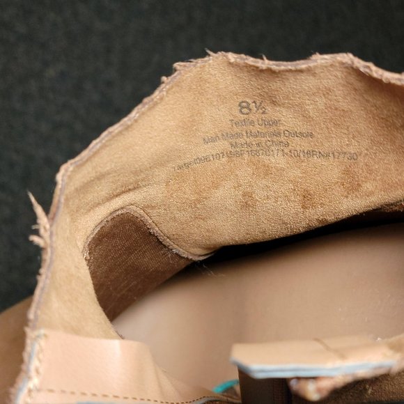 Universal Thread Women's Brown Suede Clare Tassel Heeled Bootie Size 8.5 - Picture 16 of 16